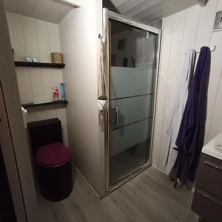 La Bulle Οργανωμένο κάμπινγκ *