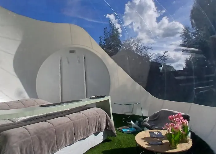 Luxe tent La Bulle Attiches